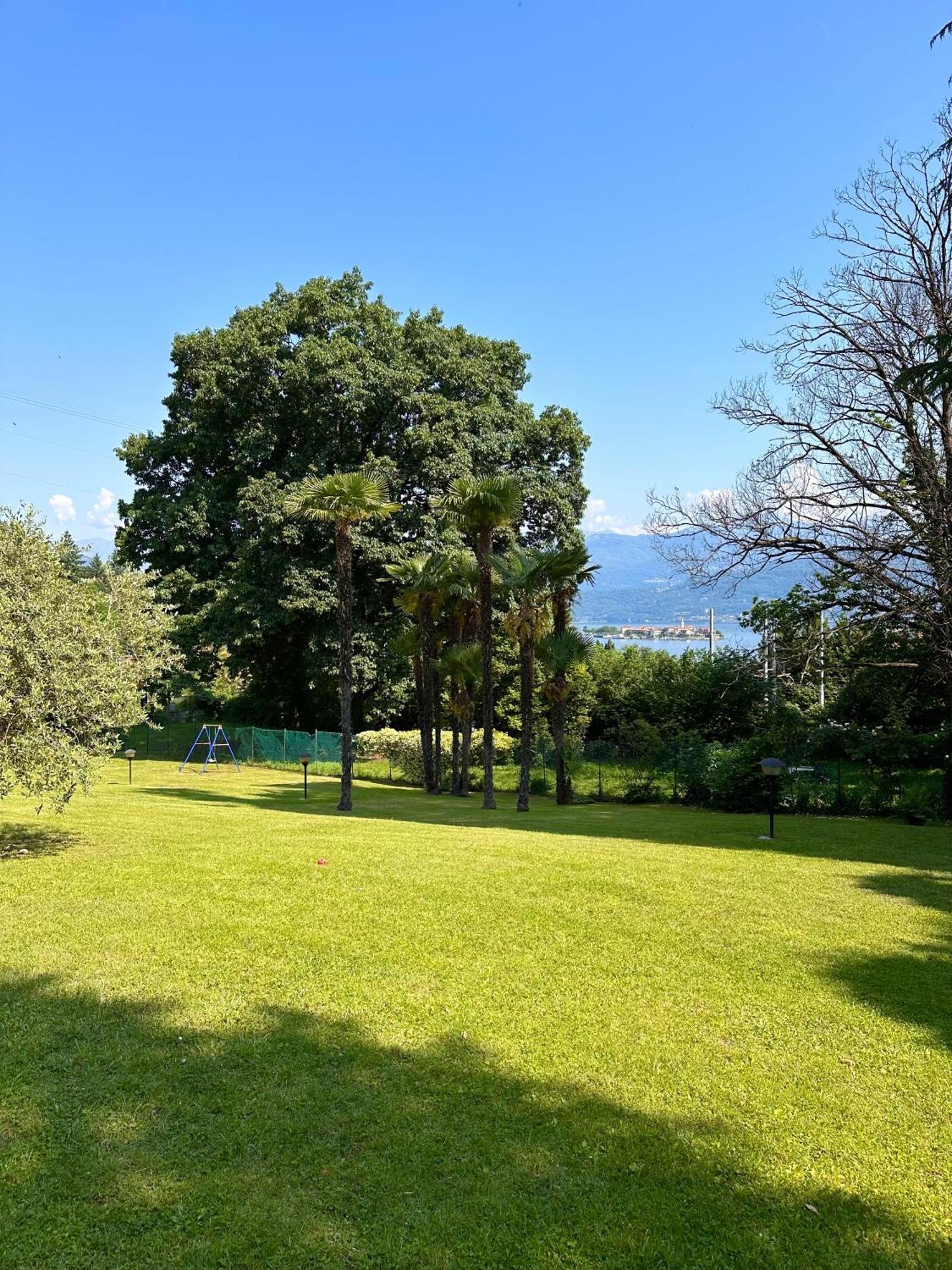 Casa Arcioni: A 300 Metri Dal Lago Stresa Exterior photo